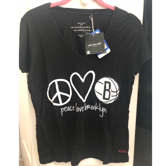 Peace Love World Tops - Peace Love World Brooklyn Nets t-shirt size XS